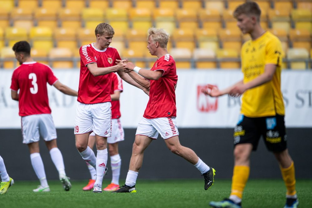 Nyholm lämnar Kalmar FF Kalmar FF