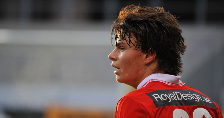 Hallberg från start mot Skottland