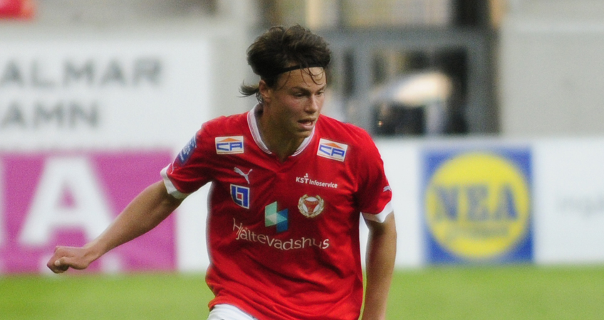 90 minuter för Melker Hallberg