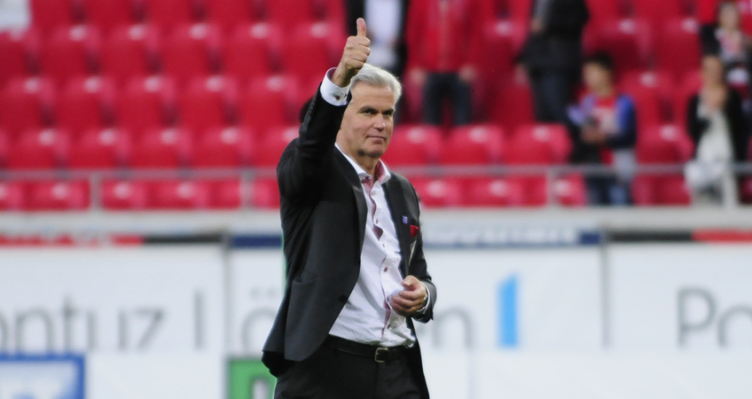 Presskonferensen vid 15:00