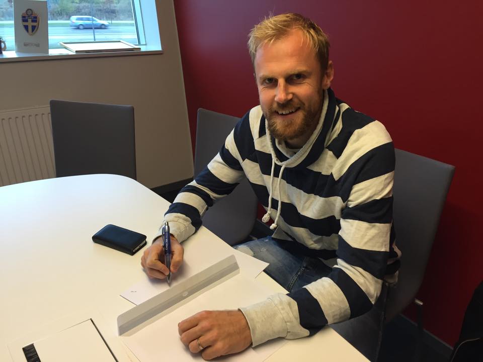 Thorbjörnsson förlänger kontraktet