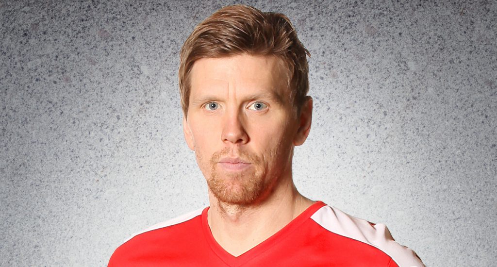 David Elm förlänger kontraktet