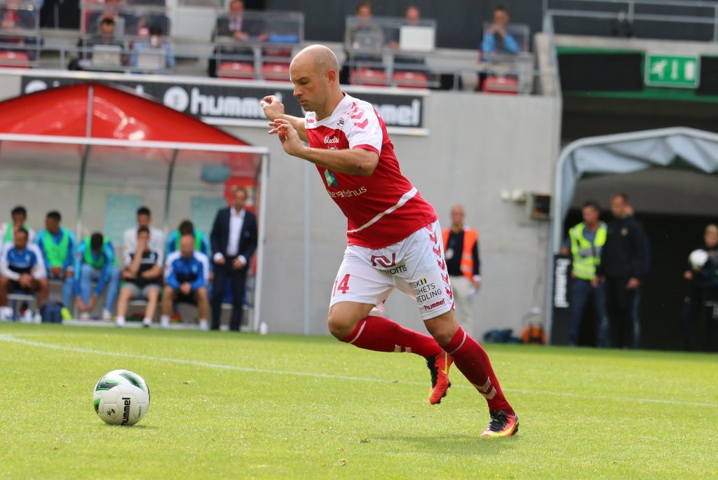 Stefan Larsson förlänger sitt kontrakt!