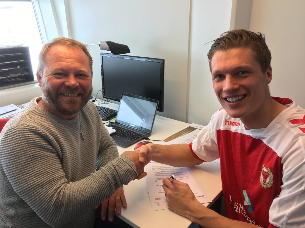 Viktor Elm förlänger kontraktet!