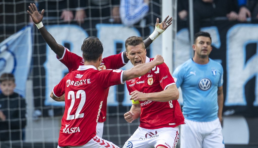 Truppen mot IK Sirius!