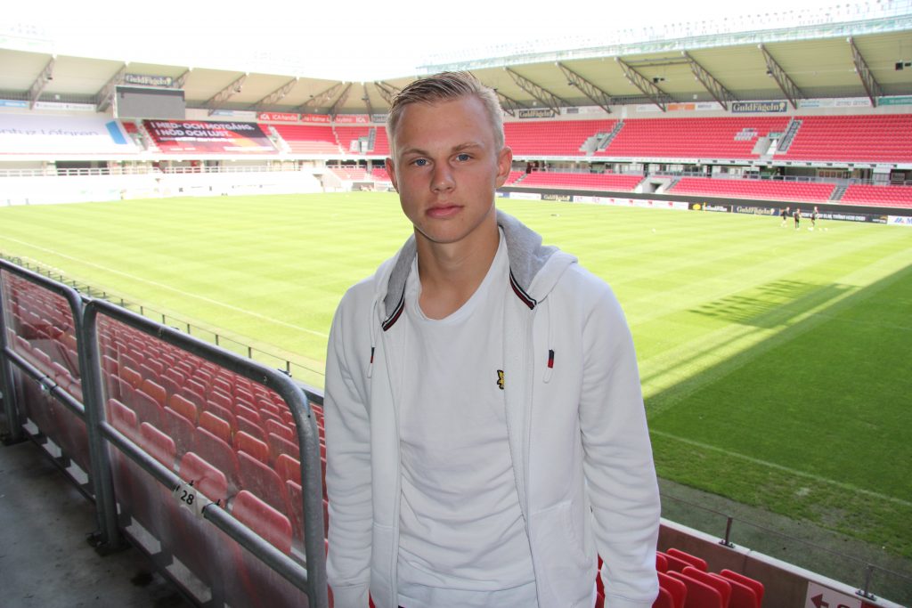 Isak Jansson flyttas upp i A-truppen