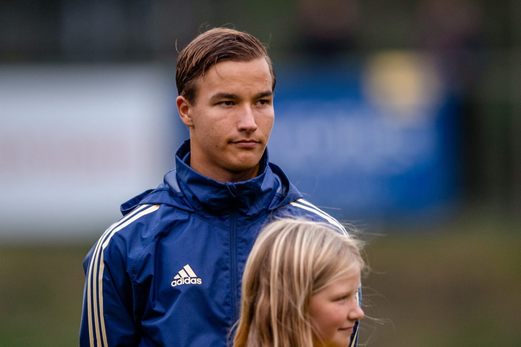 Svensson och Backman i blågult