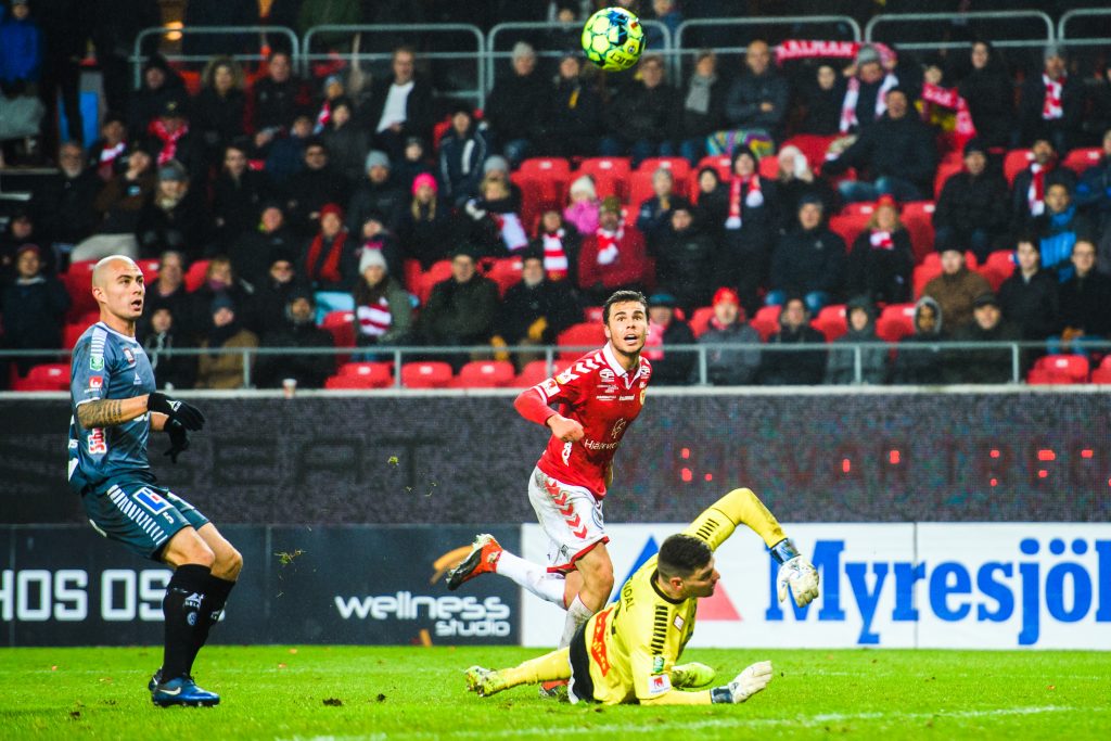 Hallberg lämnar Kalmar FF