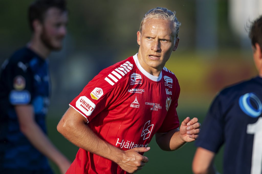Information om Henrik Löfkvists skada