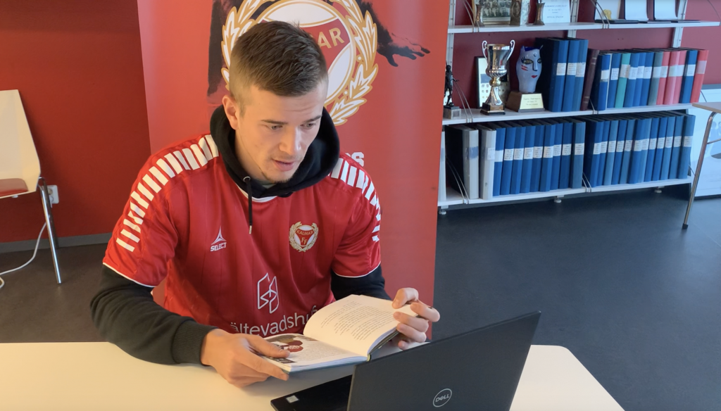 Ahl-Holmström högläste för Vasaskolans årskurs 1