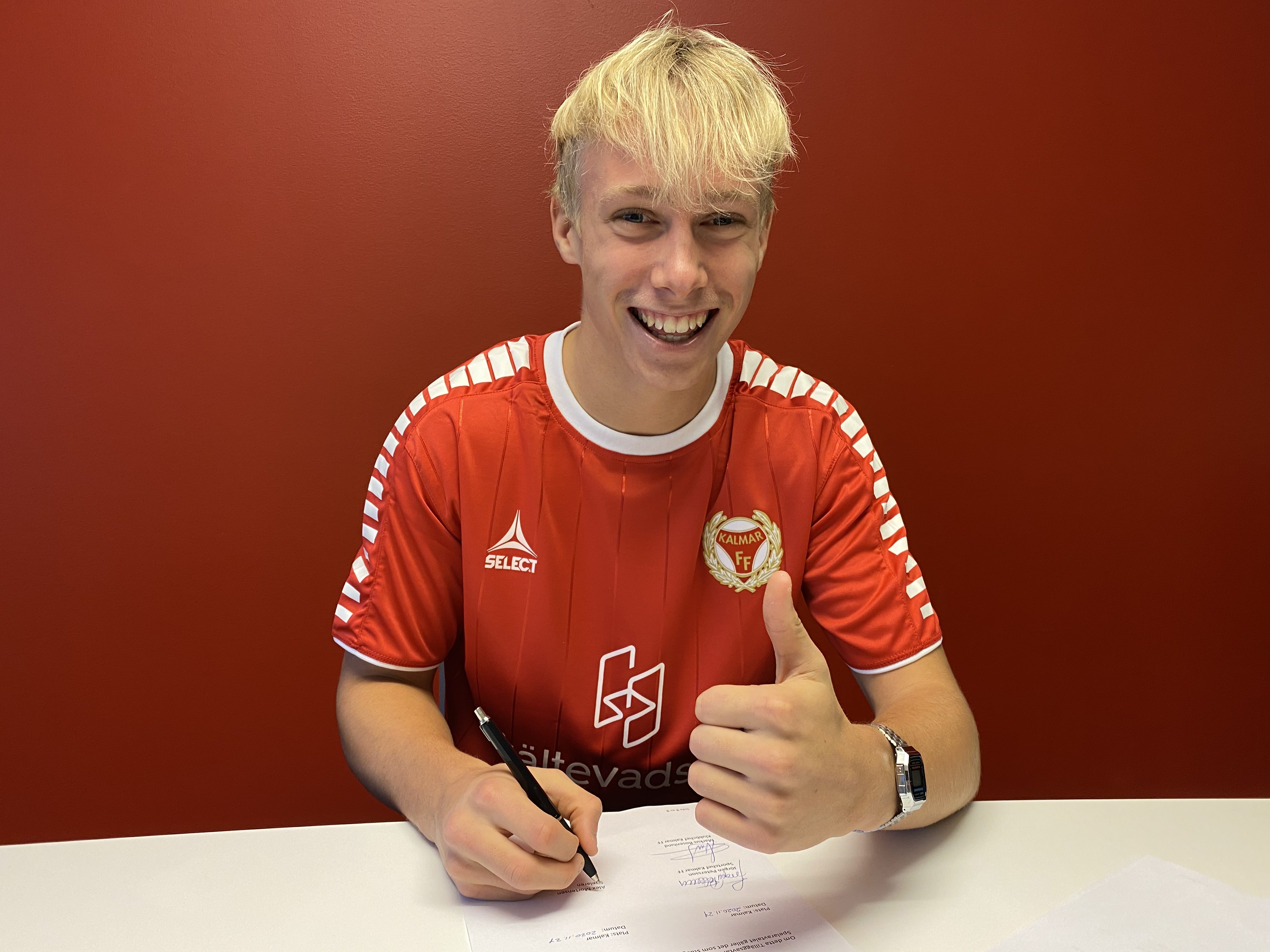 Alex Mortensen skriver flerårsavtal med Kalmar FF - Kalmar FF