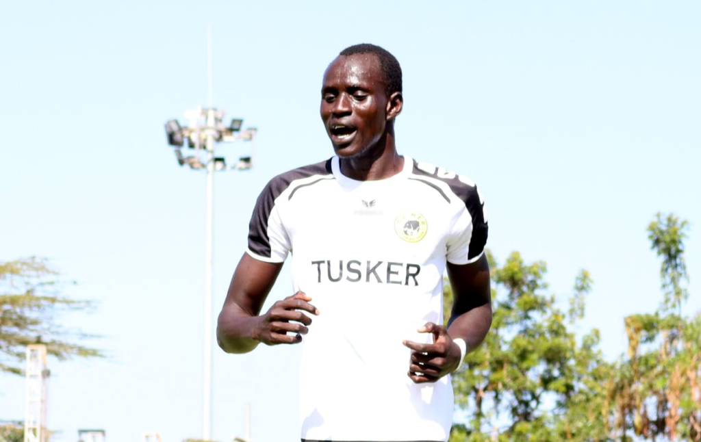 David Majak Chan ansluter på lån