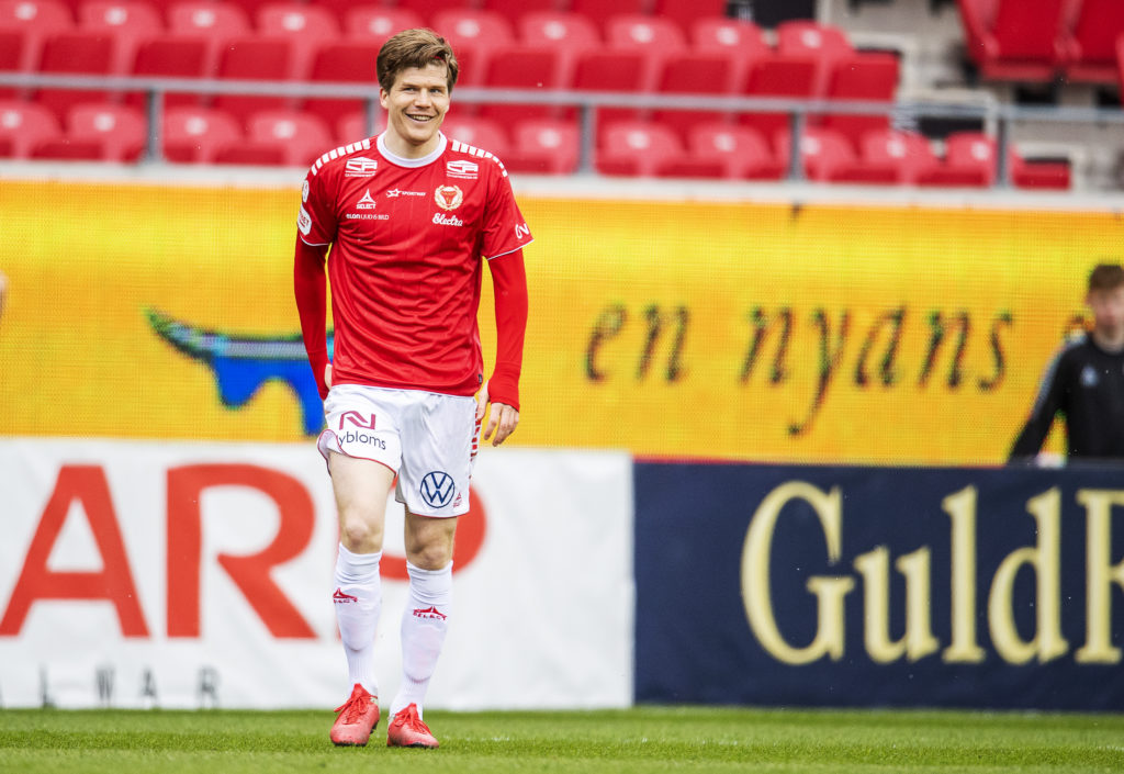 Startelvan mot IK Sirius