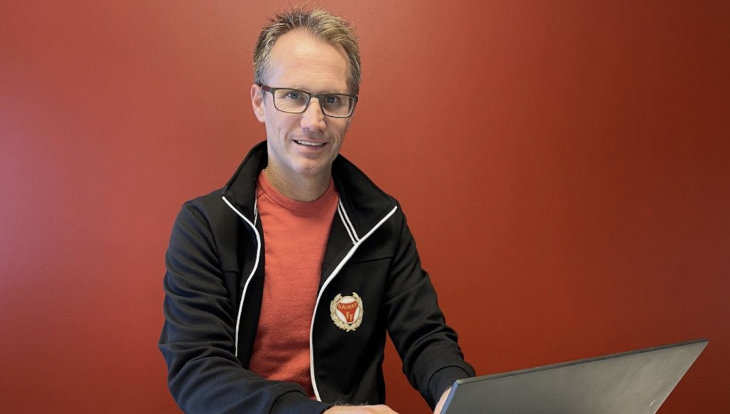 Ahlén intervjuar Markus Rosenlund: ”Fotbollen ger oss självförtroende”