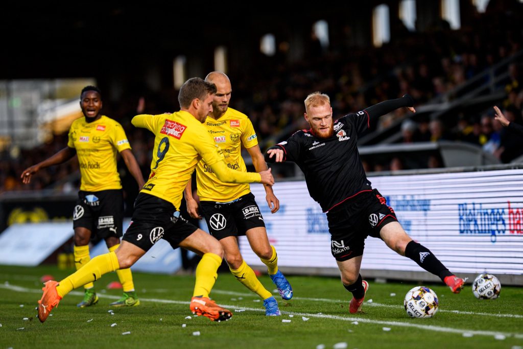 Signerat Peter Ahlén: ”Var det bekvämlighet eller övertändning?”