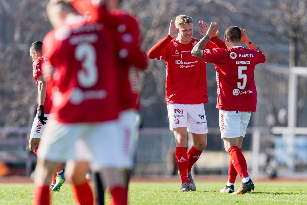 Signerat Peter Ahlén: ”Det är väl bara att hålla med Skrabb”