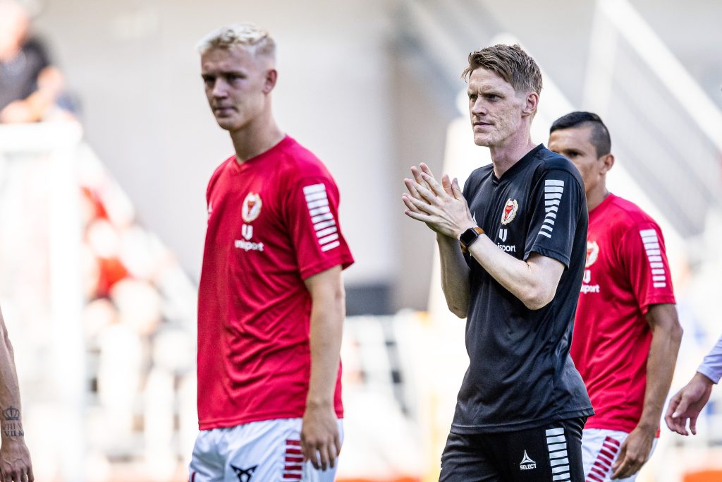 Tävling: Rasmus Elms quiz från Pinatar