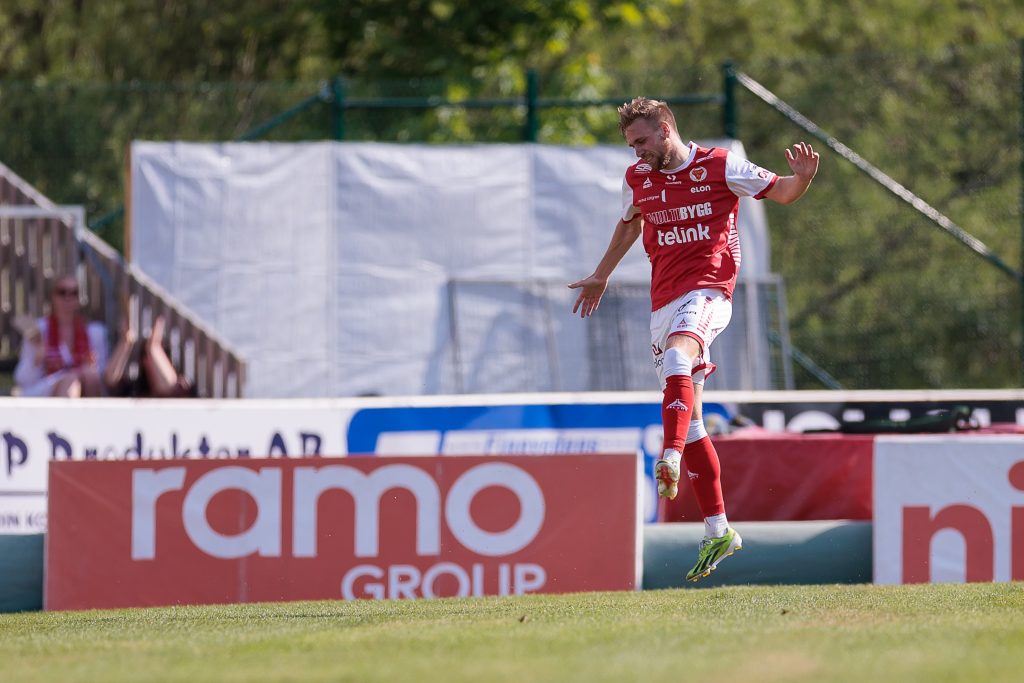 Seger mot Ängelholm