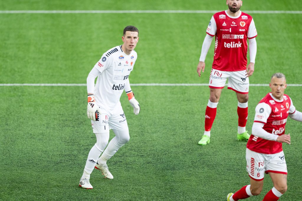 Truppen mot Brommapojkarna