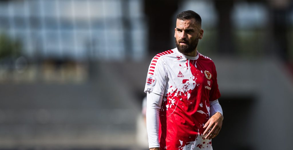 Truppen mot IK Sirius