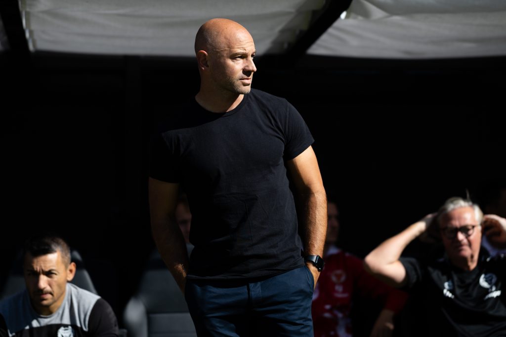 Stefan Larsson åter till akademin