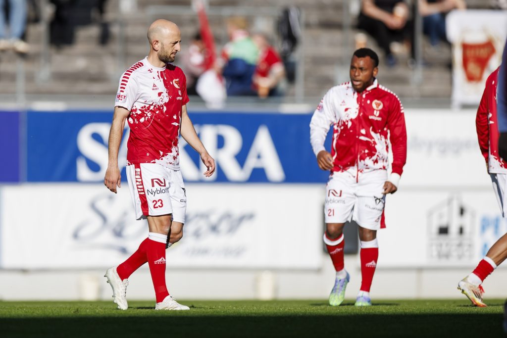 Truppen mot Umeå FC