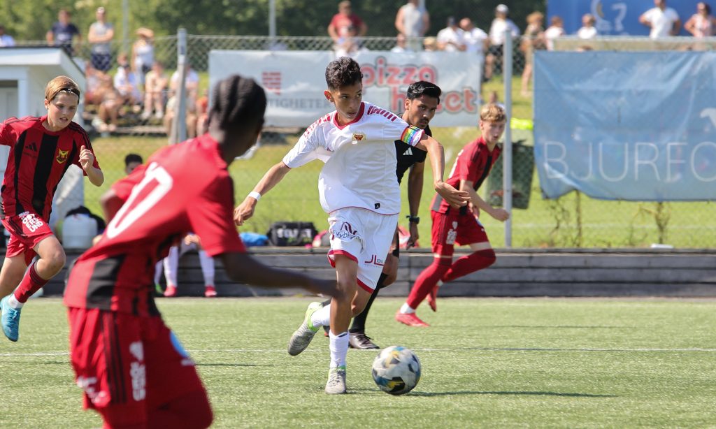 Sammanfattning av helgens akademimatcher