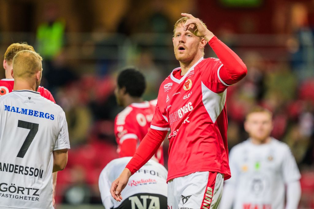 Lars Sætra förlänger med Kalmar FF