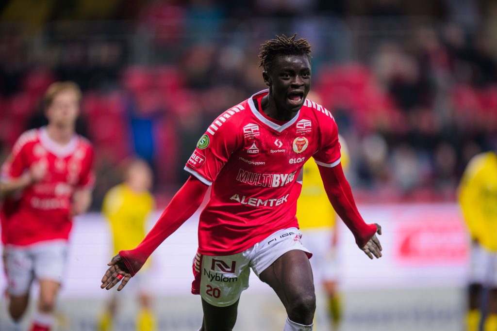 Gibril Sosseh klar för Slavia Prag