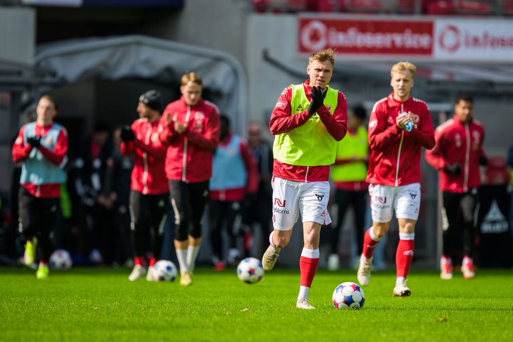 Träningsschema april