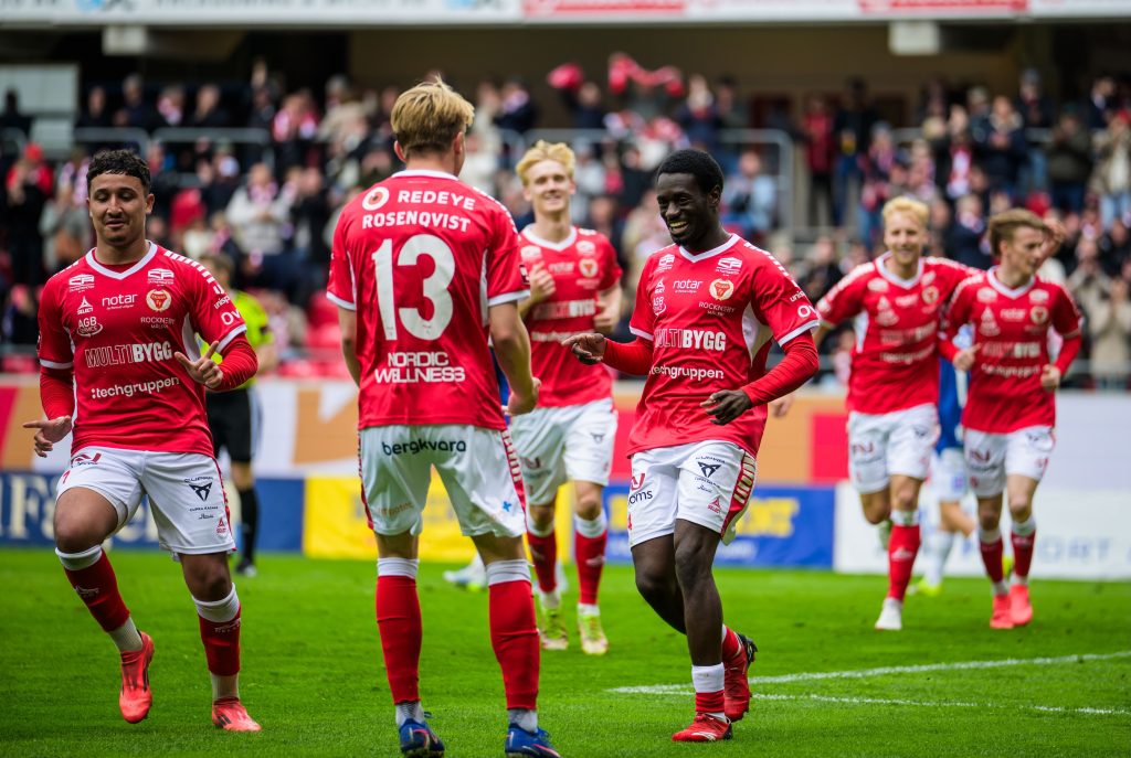 Högt tryck på logerna inför sommarens hemmamatcher