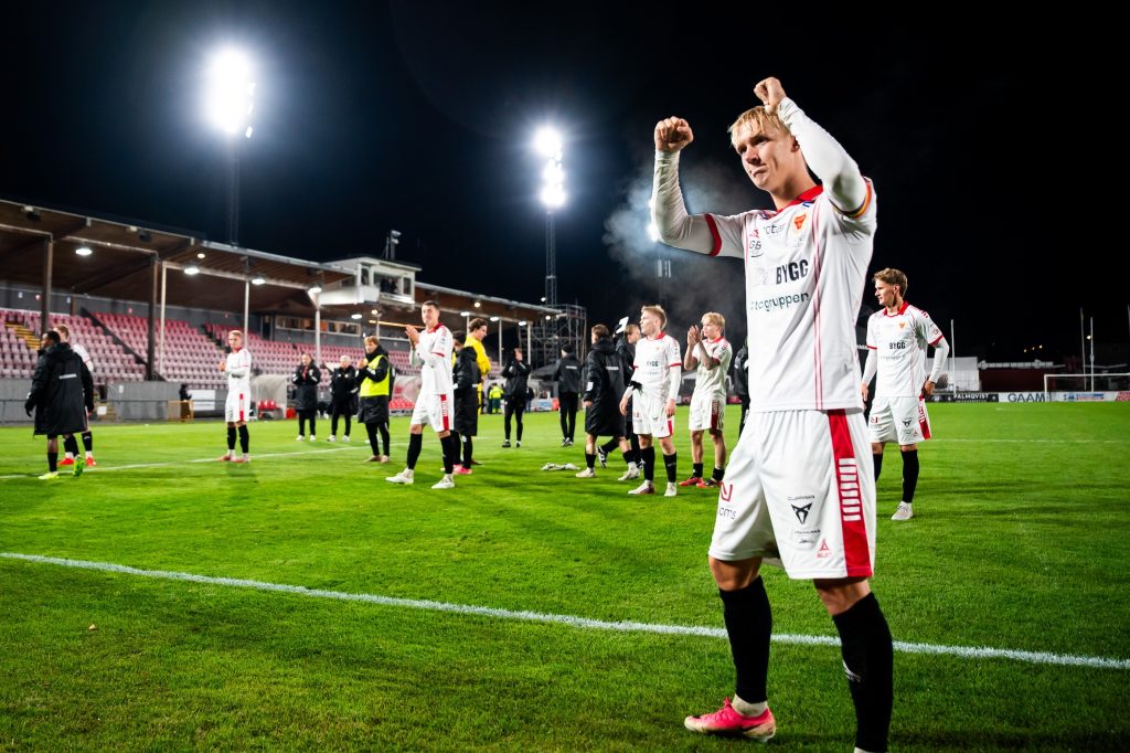 Tre viktiga poäng på Stora Valla